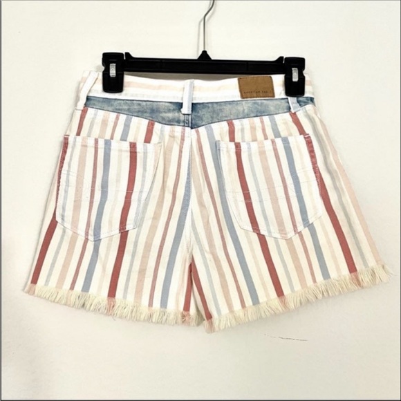 American Eagle White Striped Mom Shorts - Picture 11 of 12